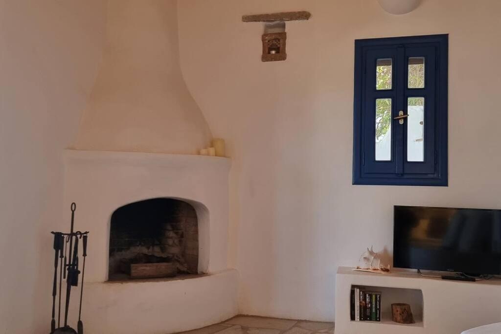 Villa Kalliopi Ambelas Paros Екстер'єр фото